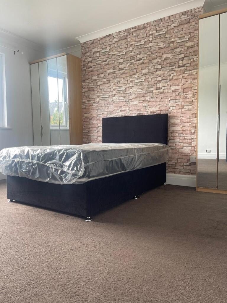 Additional image 7 of NEWPORT ROAD