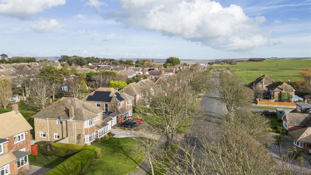 Additional image 35 of Chyngton Way, Seaford