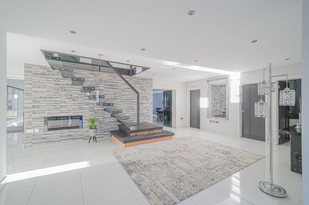 Additional image 38 of Meriden Road, Hampton-In-Arden, B92