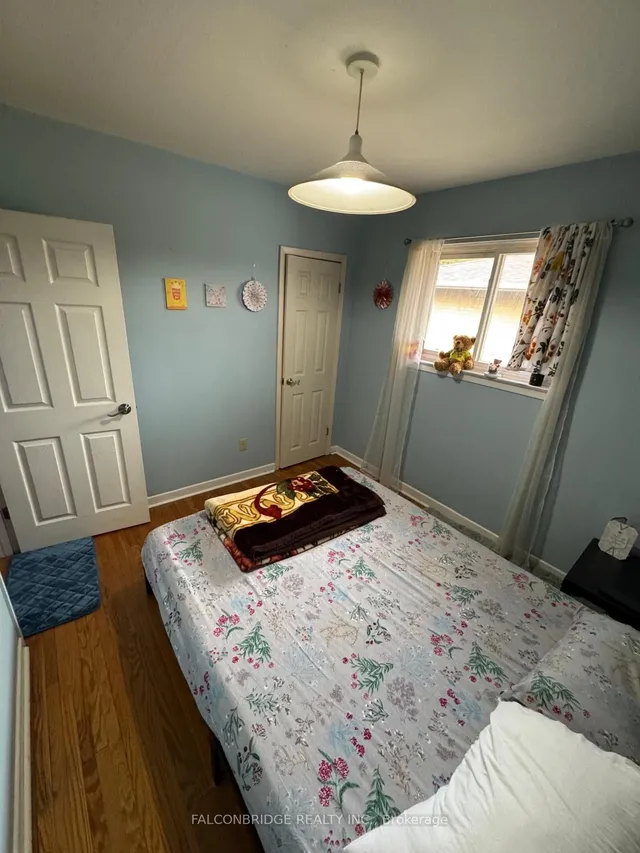 Additional image 15 of 26 FLOWERTOWN Ave