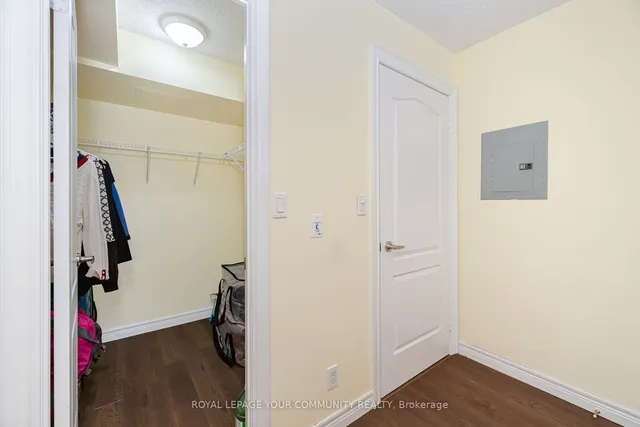 Additional image 9 of 212 Eglinton Ave Unit 506