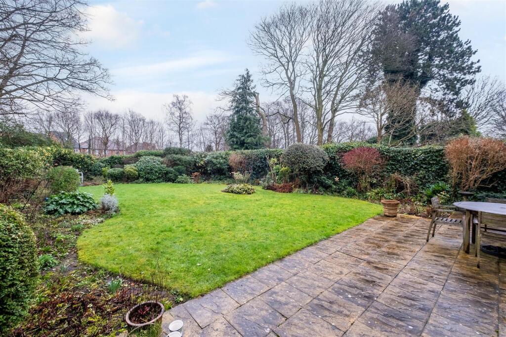 Additional image 41 of Ashdene Close, Sutton Coldfield