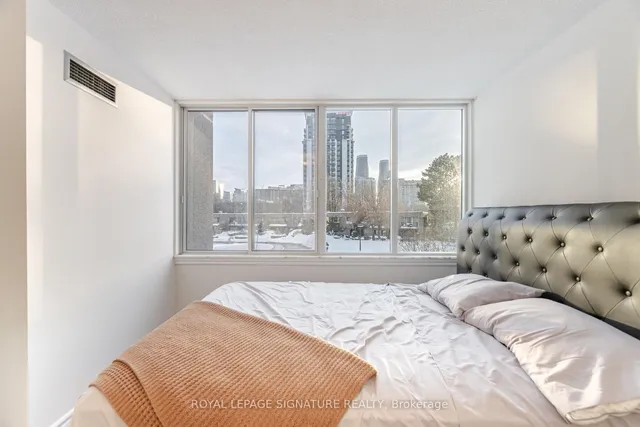 Additional image 19 of 1300 Mississauga Valley Blvd Unit 211