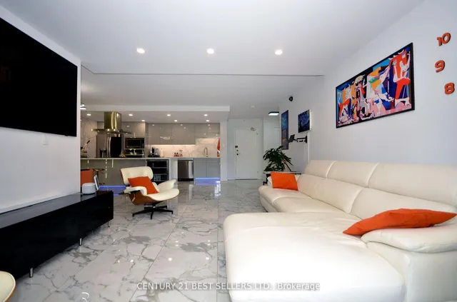 Additional image 22 of 100 Canyon Ave Unit 302