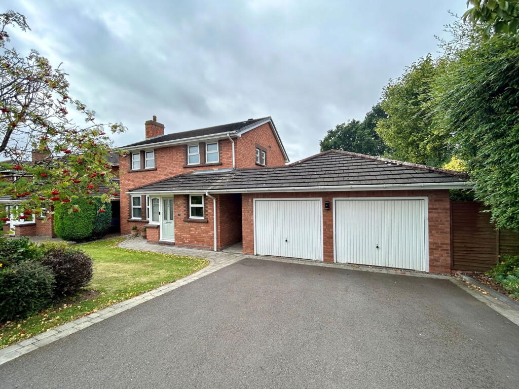 Foxes Meadow, Sutton Coldfield, B76 1AW