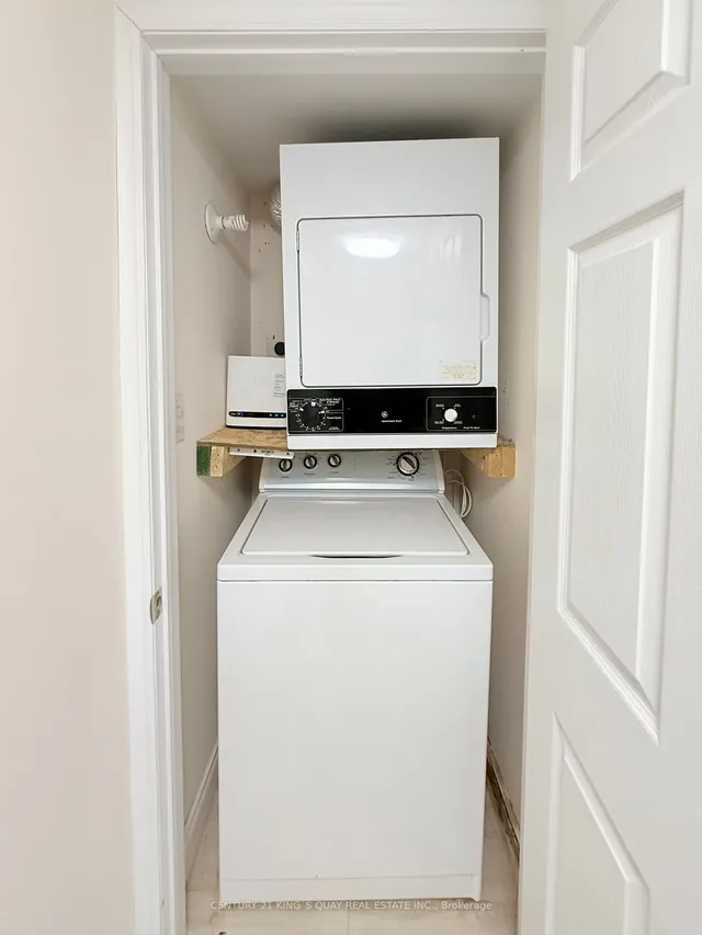 Additional image 16 of 42 McIntosh St