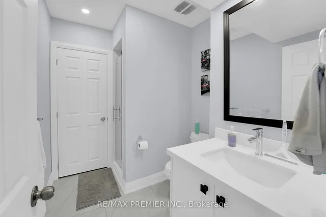 Additional image 18 of 434 Victoria Park Ave