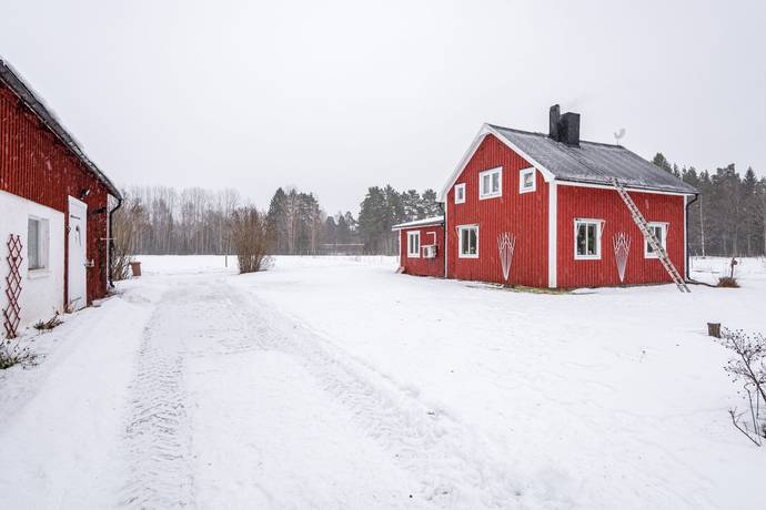 Additional image 2 of Gullnäsvägen 8, Stavreviken, Timrå kommun