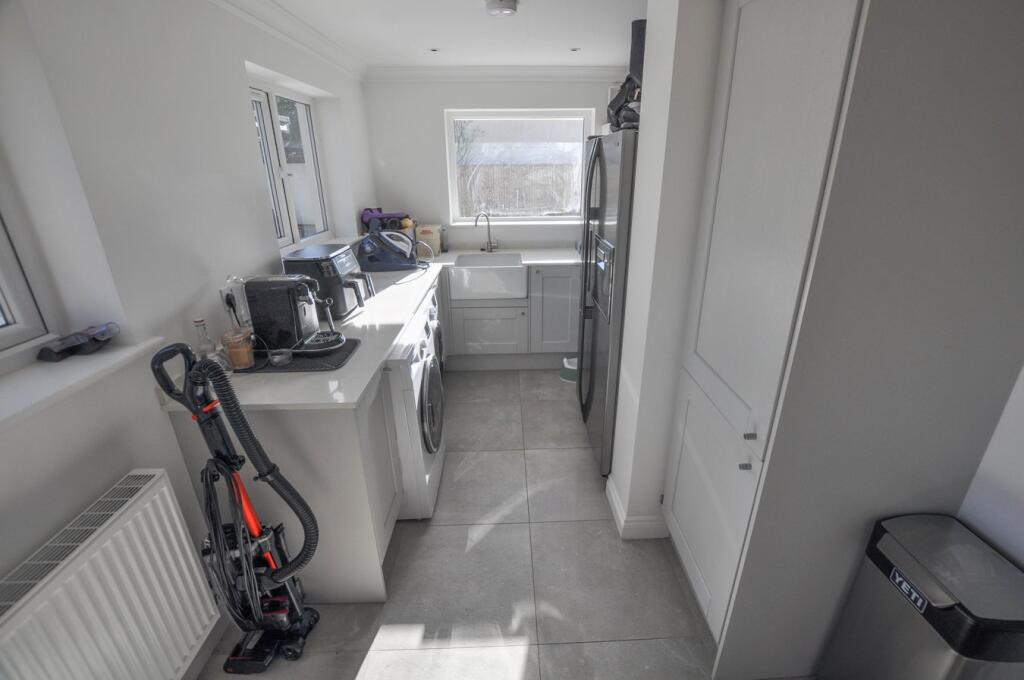 Additional image 38 of Victoria Road, Ferndown, BH22