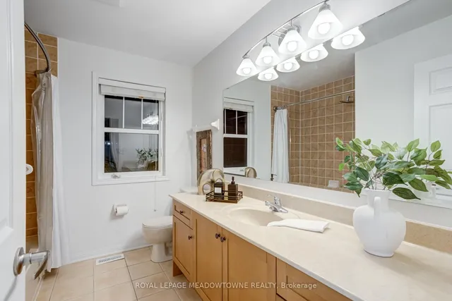 Additional image 30 of 864 Bessy Tr