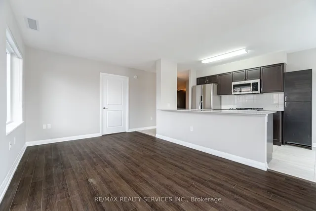 Additional image 17 of 40 Via Rosedale Way Unit 104