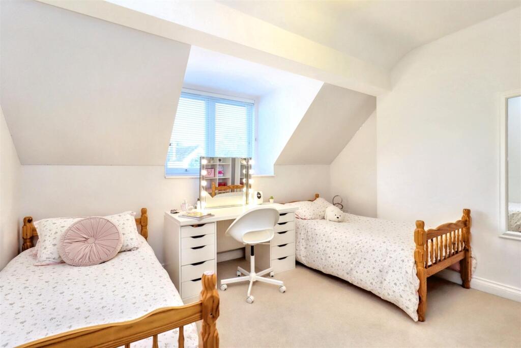 Additional image 11 of Prominent position on Clevedon's Coastline