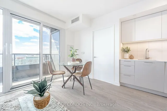 Additional image 13 of 19 Western Battery Rd Unit 3217