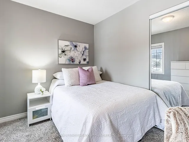 Additional image 33 of 51 Robertson Davies Dr