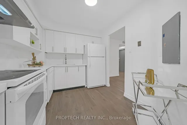 Additional image 11 of 5795 Yonge St Unit 204