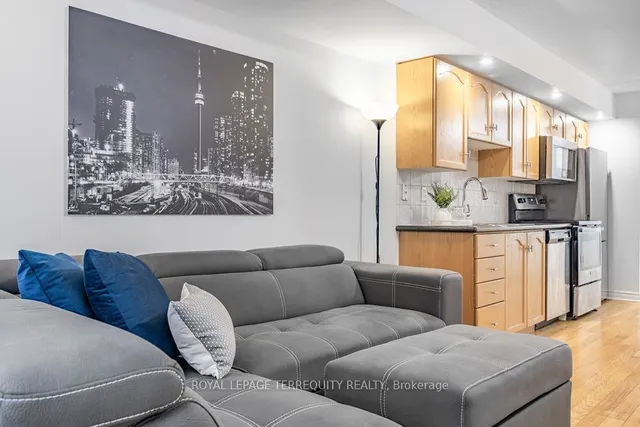 Additional image 21 of 270 Wellington St Unit 622