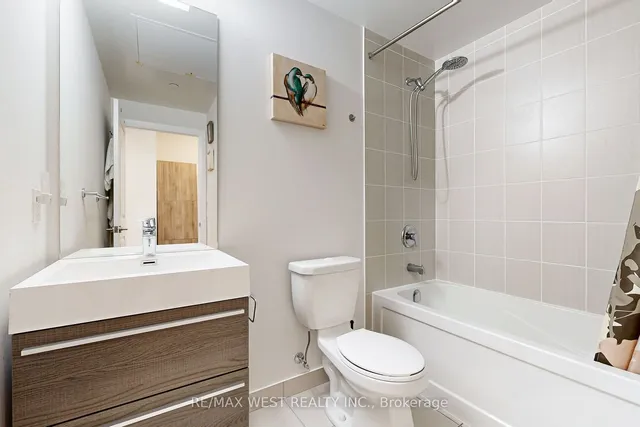 Additional image 27 of 17 Zorra St Unit 905