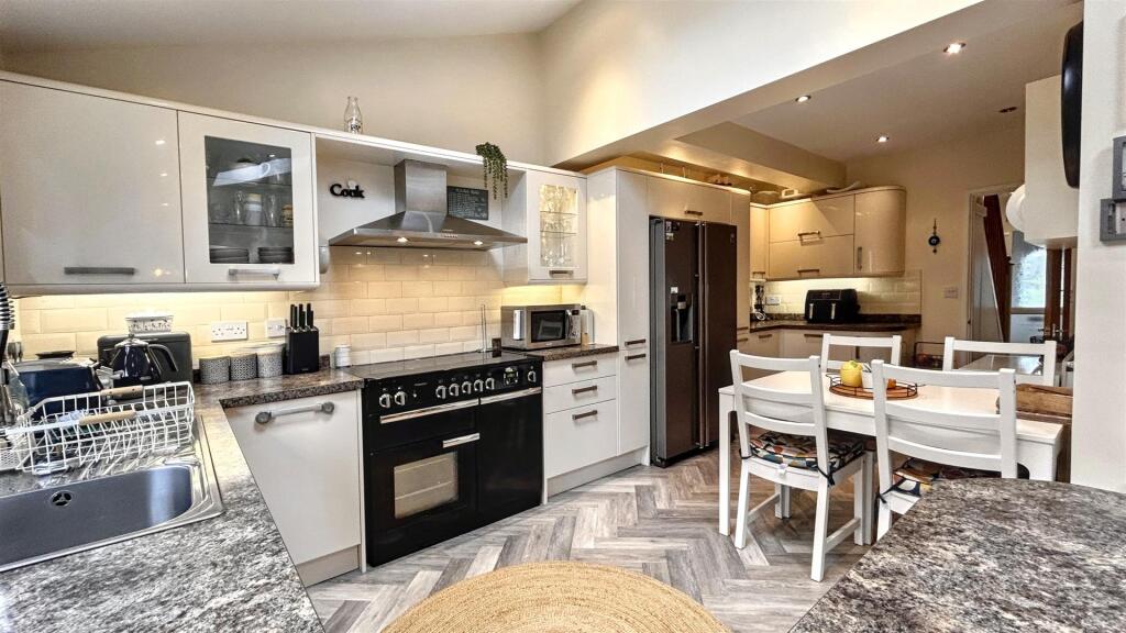 Additional image 5 of Peplins Way, Kings Norton, Birmingham