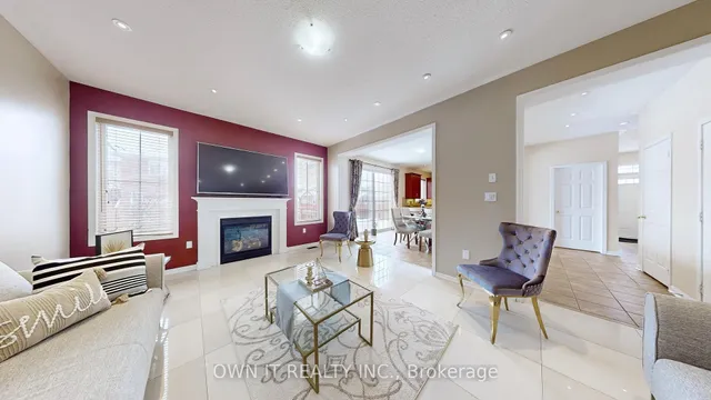 Additional image 13 of 14 Alboreto Way