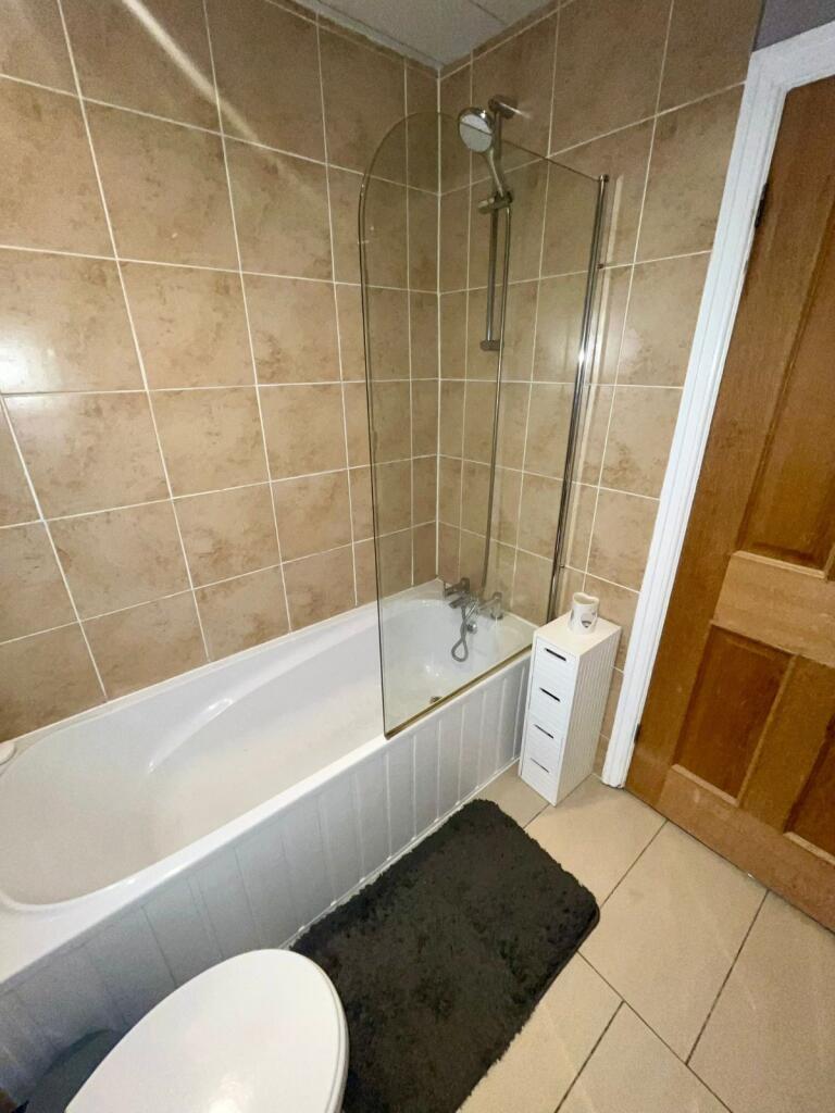 Additional image 8 of Cleckheaton Road, Low Moor, Bradford, BD12