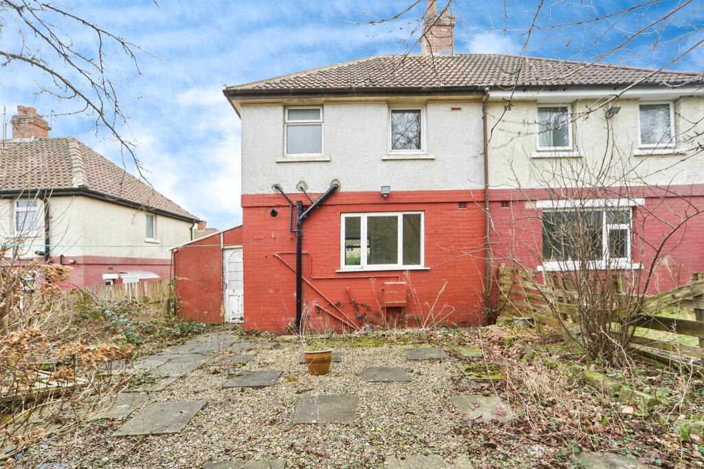 Additional image 13 of Malham Avenue, Bradford