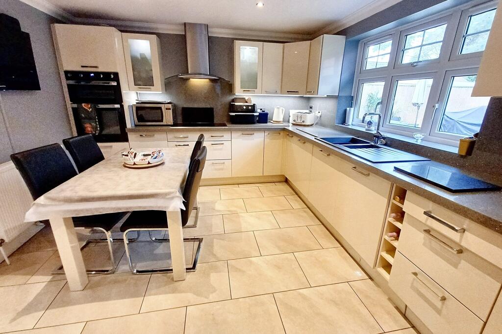 Additional image 9 of Verwood