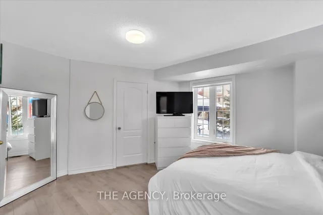 Additional image 10 of 19 Hobart Gdns