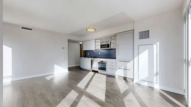 Additional image 14 of 5162 Yonge St Unit 1012