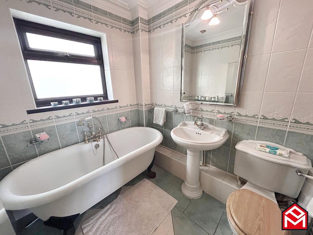 Additional image 18 of The Firs, Porthcawl, Bridgend County. CF36 5AX