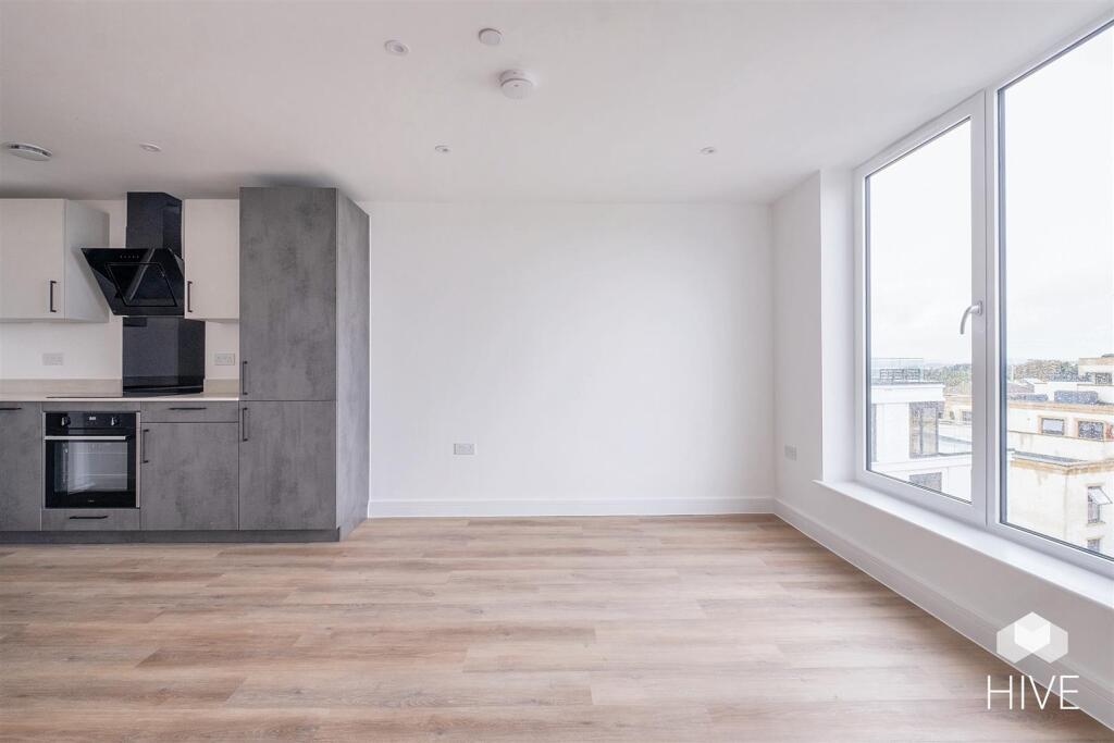 Additional image 9 of The Sloop, Commercial Road, Poole