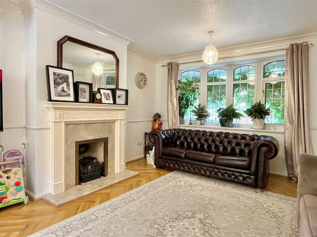 Additional image 3 of Mills Avenue, New Hall, Sutton Coldfield