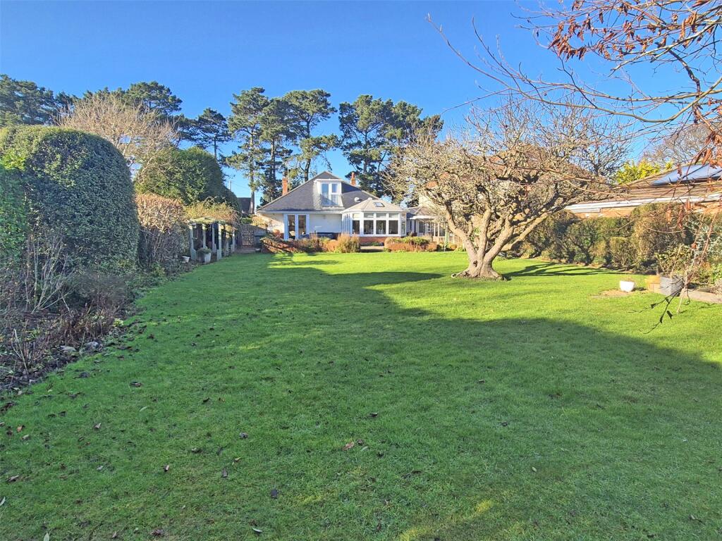 Additional image 26 of Becton Lane, Barton on Sea, New Milton, Hampshire, BH25