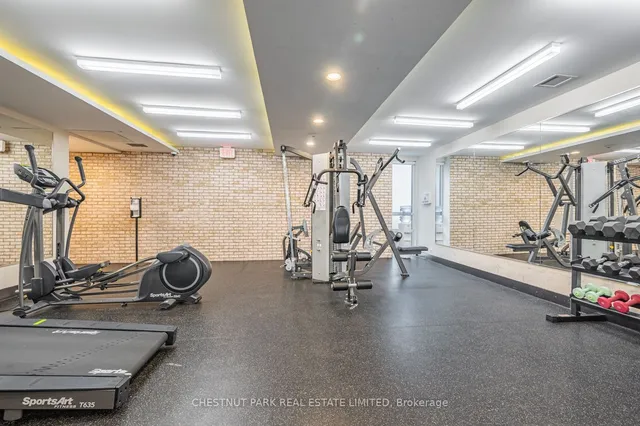 Additional image 32 of 39 Sherbourne St Unit 907