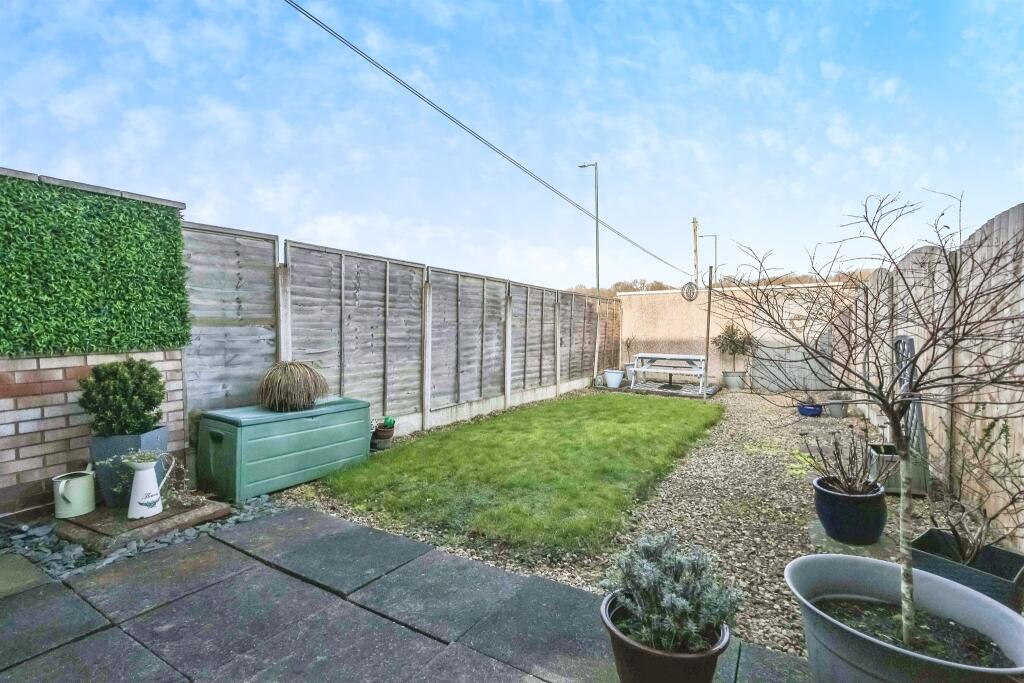 Additional image 16 of Bell Close, BIRMINGHAM