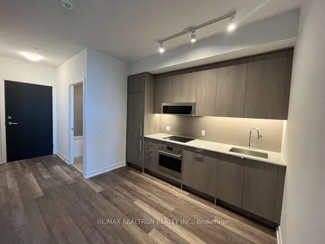 Additional image 6 of 250 Lawrence Ave Unit 701