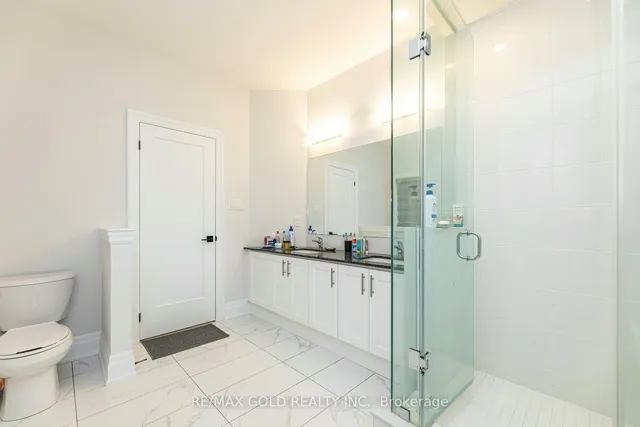 Additional image 36 of 33 Keyworth Cres