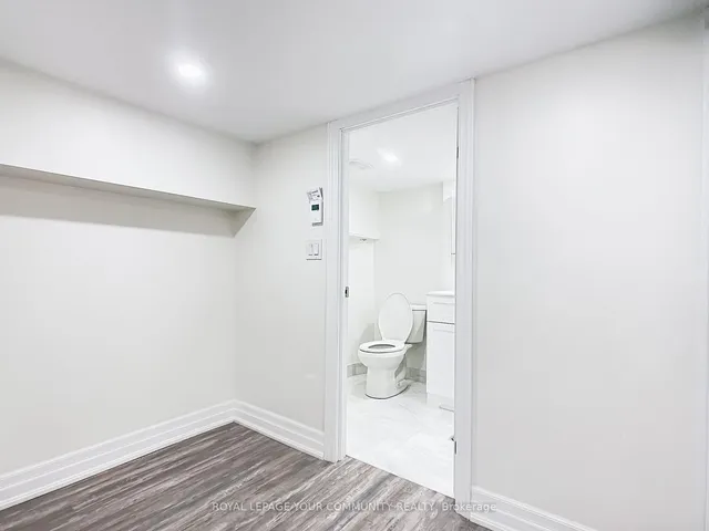 Additional image 28 of 1623 Keele St