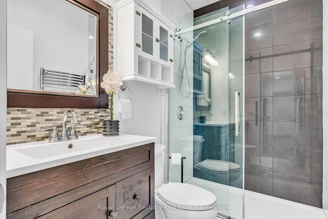 Additional image 30 of 427 Lauder Ave