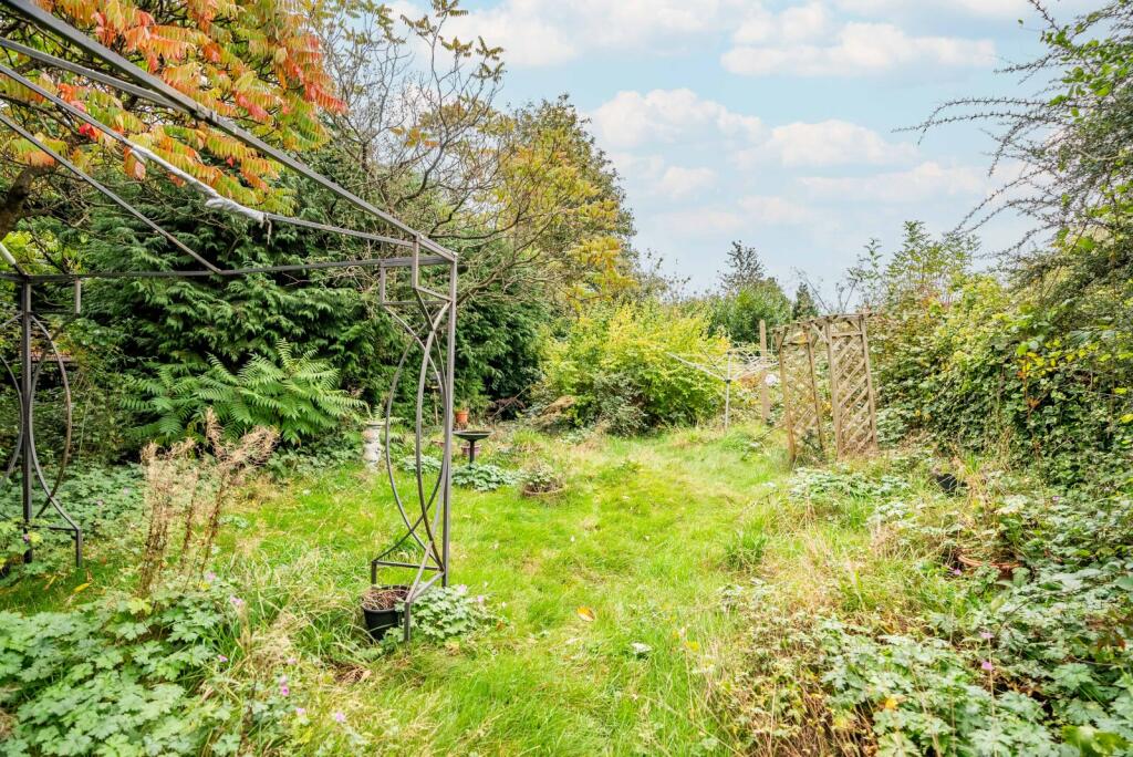 Additional image 4 of Abbots Avenue West, St. Albans, Hertfordshire, AL1