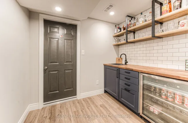 Additional image 35 of 42 William Lewis St