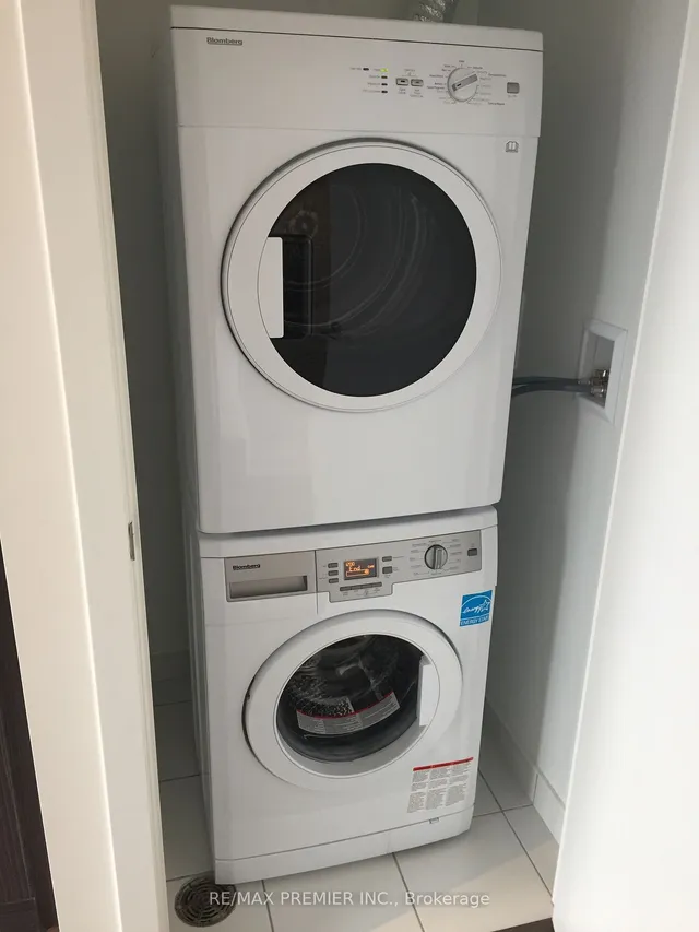 Additional image 9 of 501 St Clair Ave Unit 1509