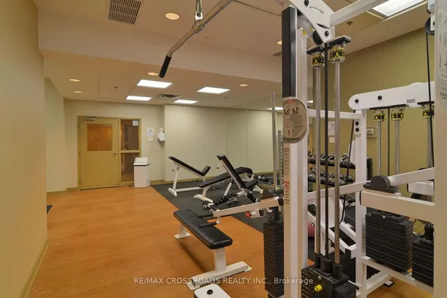 Additional image 21 of 954 King St Unit 526