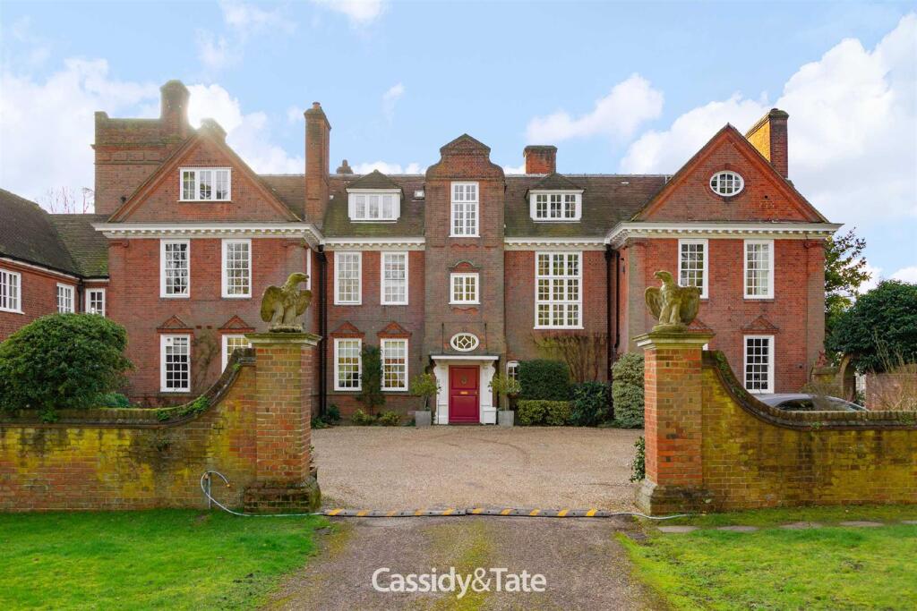 Additional image 6 of Holwell, Hatfield