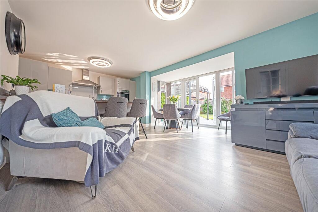 Additional image 29 of Collins Grove, Tamworth, Staffordshire, B78