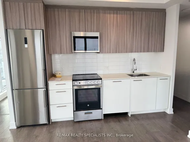 Additional image 20 of 225 Veterans Dr Unit 703