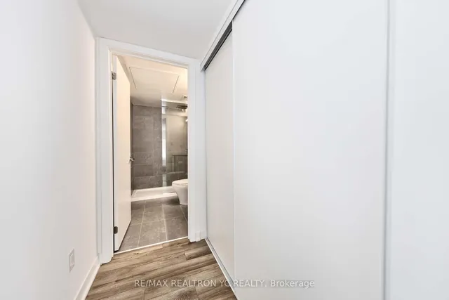 Additional image 16 of 40 Ed Clark Gardens Blvd Unit 6