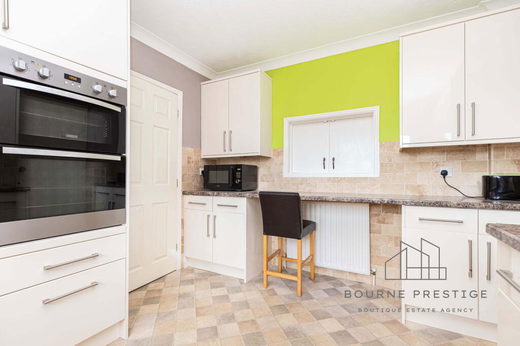 Additional image 4 of Sandringham Gardens, Muscliff, Bournemouth. BH9