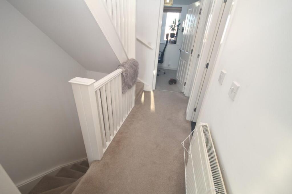 Additional image 12 of Far Highfield Close, Idle, Bradford