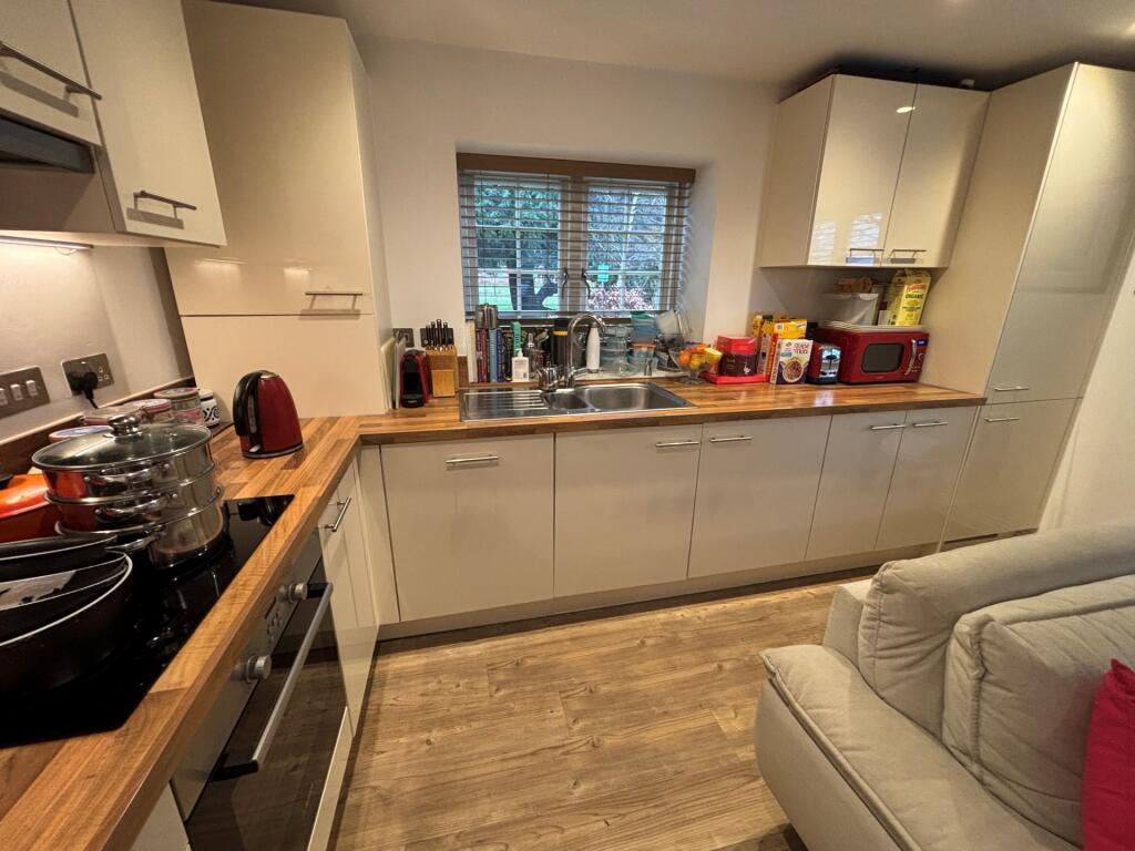 Additional image 4 of Pegrum Drive, Napsbury Park, AL2