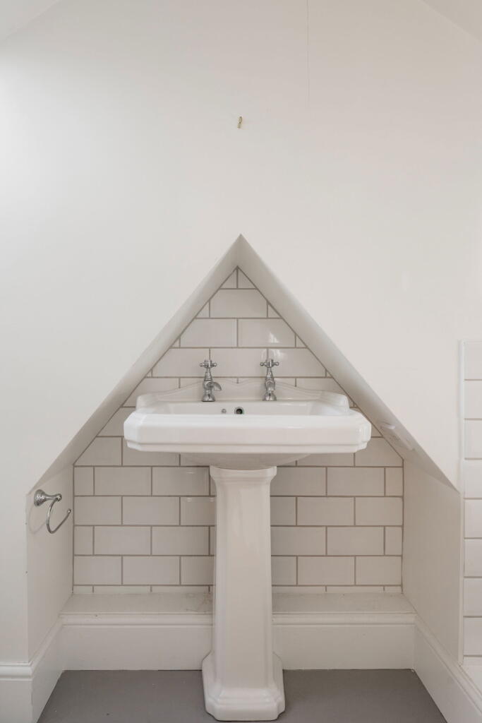 Additional image 19 of St. Philips Road, Newmarket, CB8